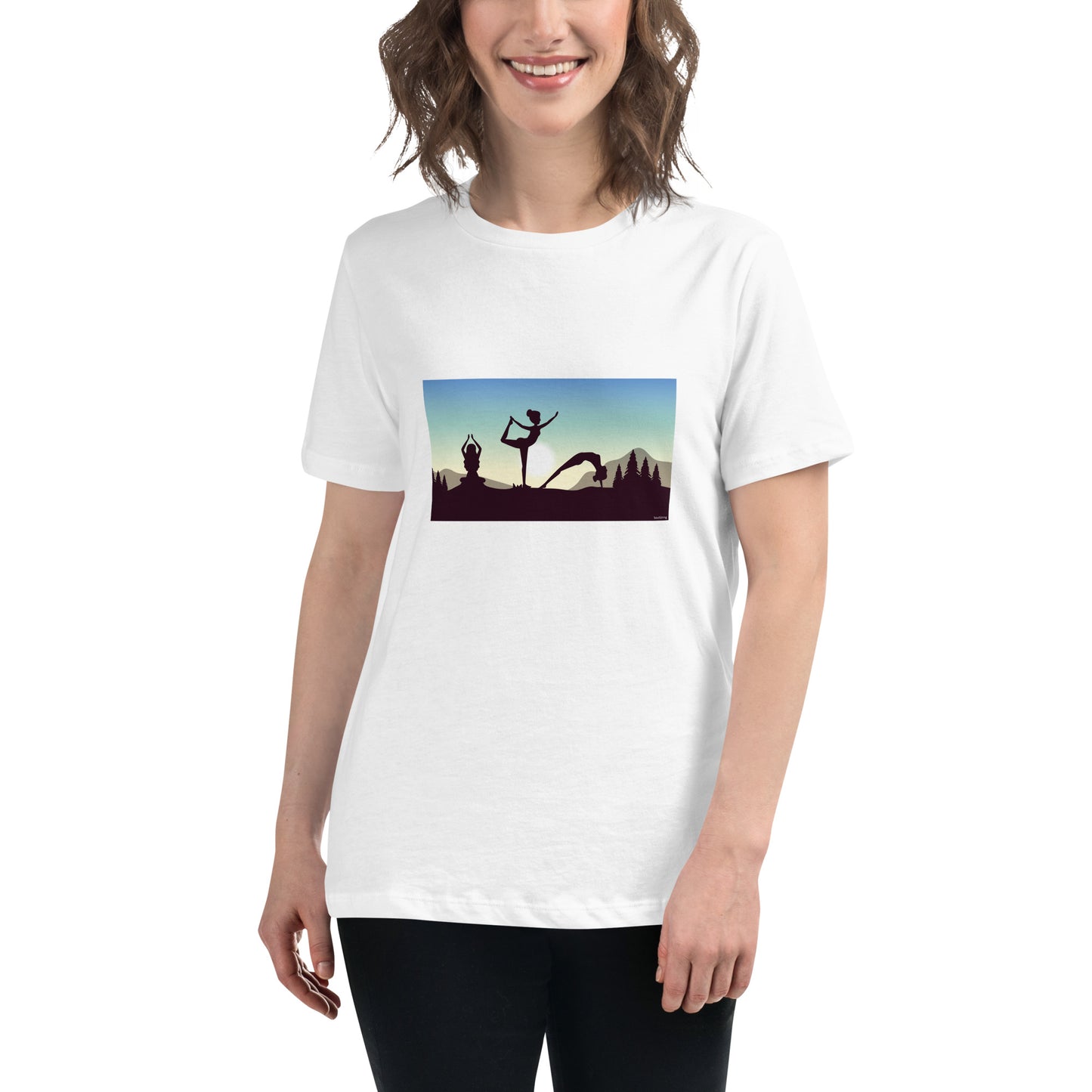 Dames T-shirt - Yoga at Dawn